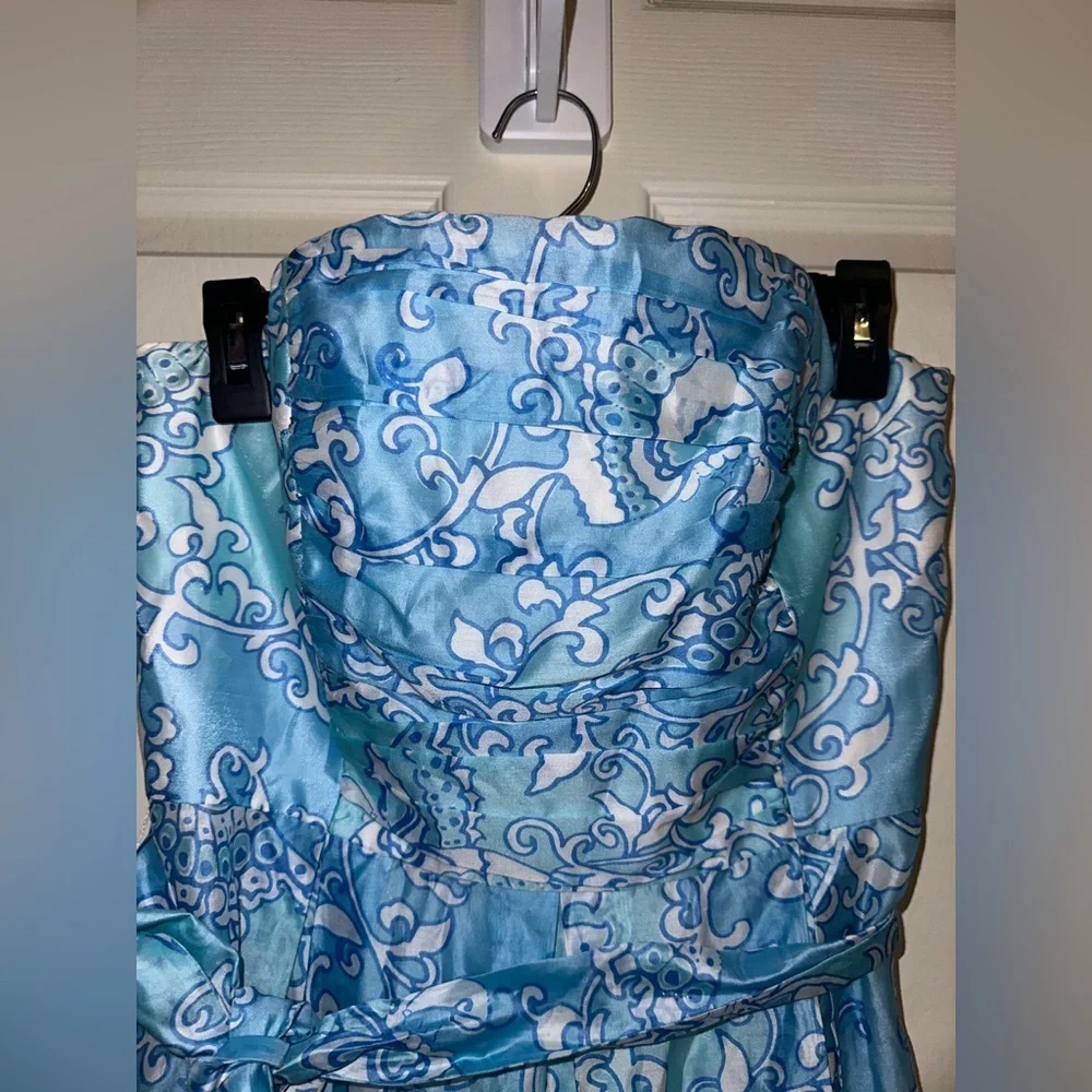 Lilly Pulitzer Strapless Blue and White Silk blend Dress 10 formal wedding - Picture 5 of 13